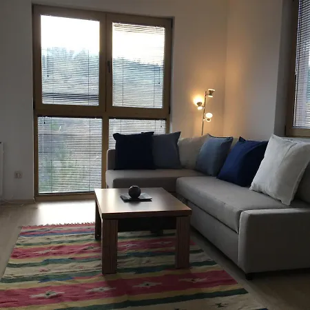 Newly Refurbished Spacious And Cosy St. John *